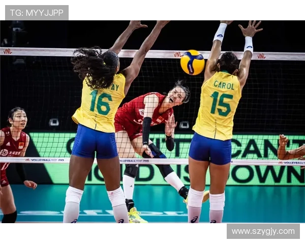 佐拉双围巾观战实力者胜为王论